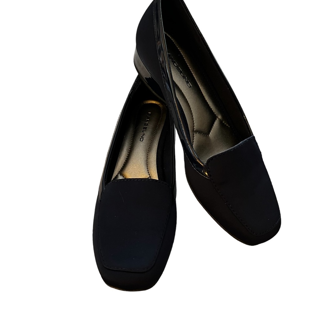 Bandolino Navy Blue Loafers in New like Condition Size 7